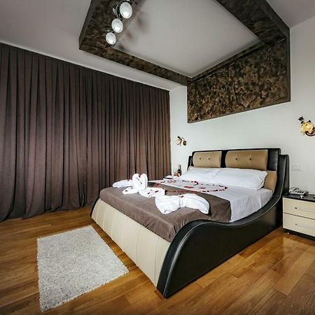 Hotel Trieste Местре Экстерьер фото