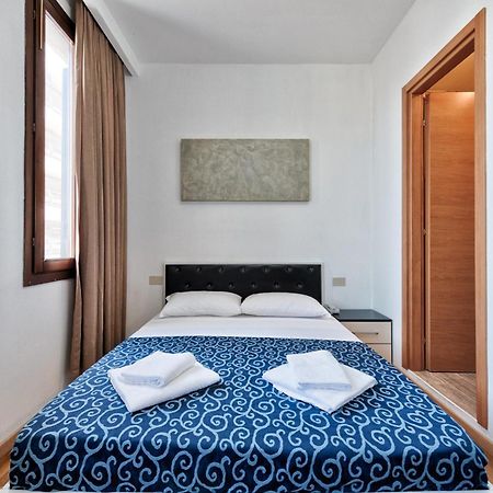 Hotel Trieste Местре Экстерьер фото